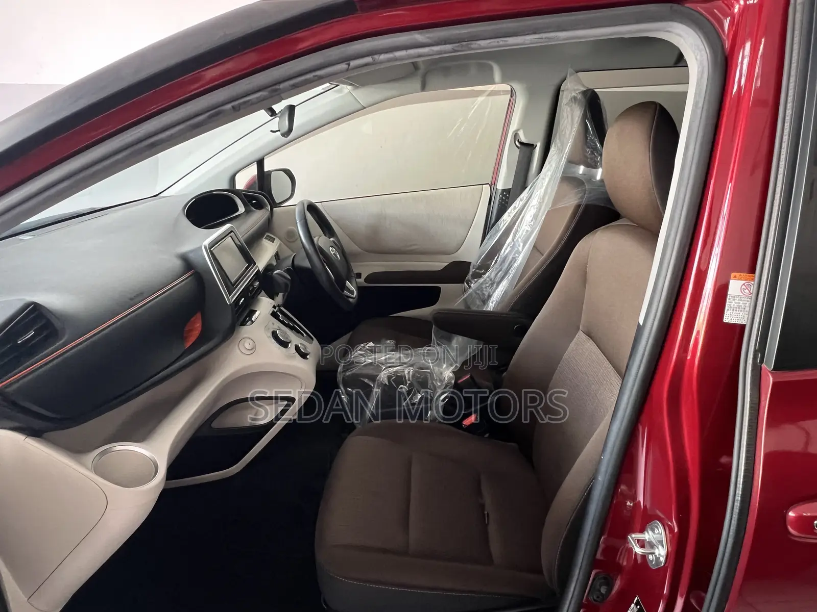 Toyota Sienta 2019 Burgundy