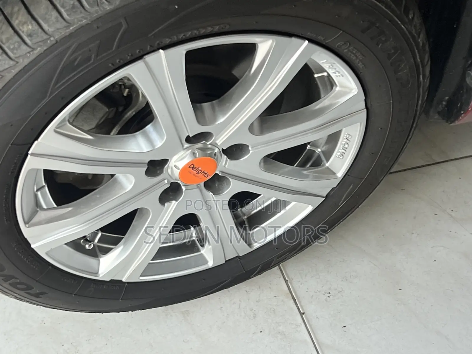 Toyota Sienta 2019 Burgundy