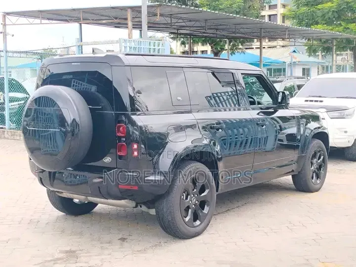Land Rover Defender 2021 Black
