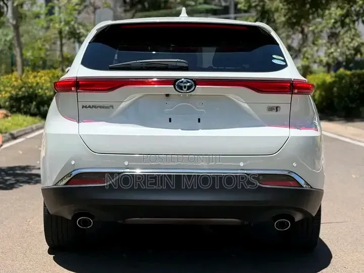 Toyota Harrier 2020 Pearl