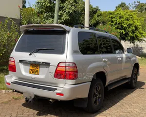 Toyota Land Cruiser 2003 Silver