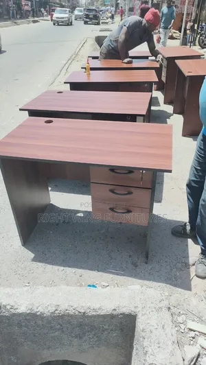 1m Wooden Office Desk With Three Drawers