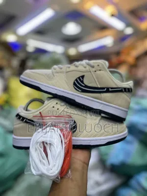 Nike Sb Dunk Low”Pro Pearl White Fossil “
Quality Leather