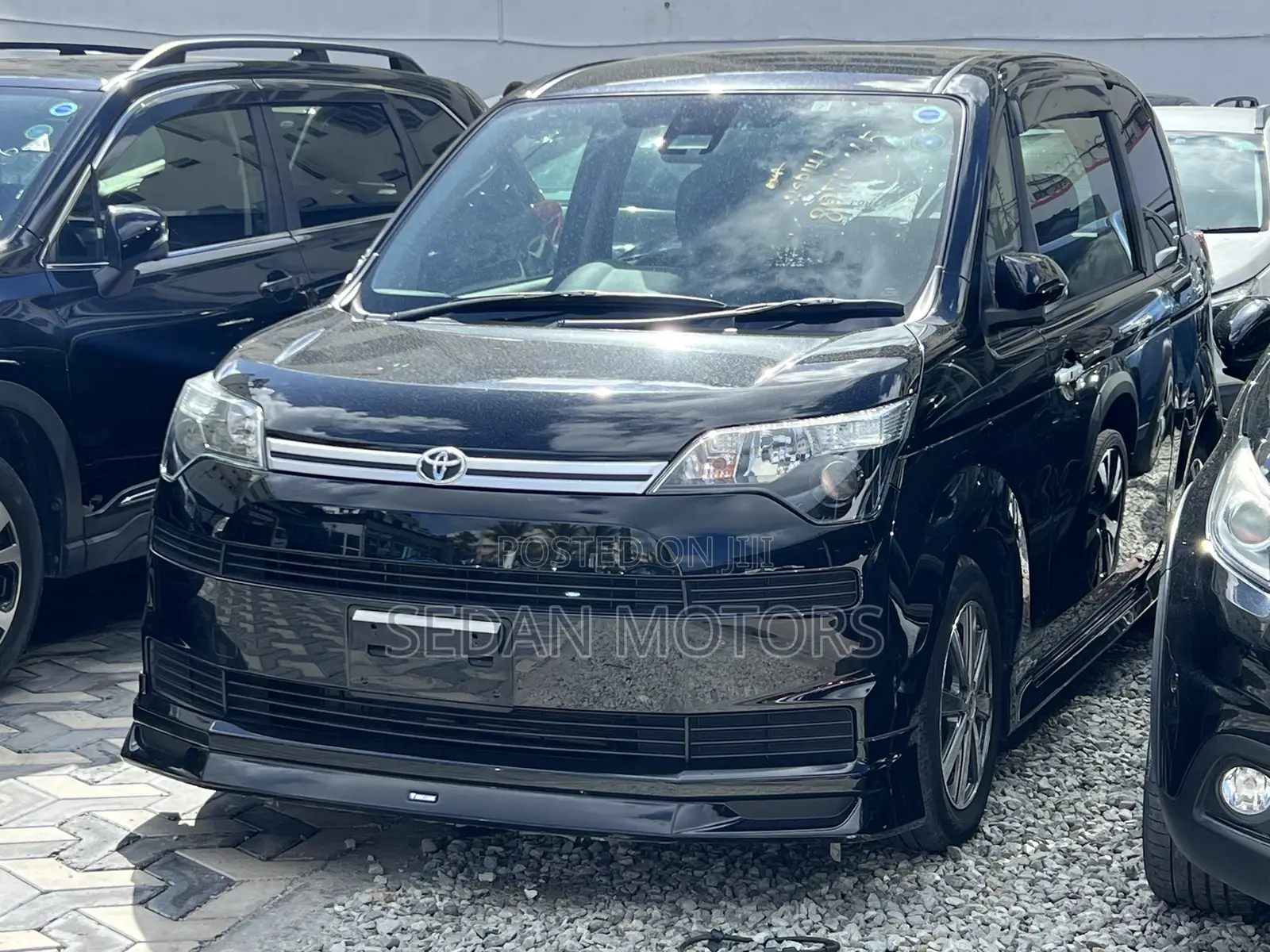 Toyota Spade 2019 Matt Black