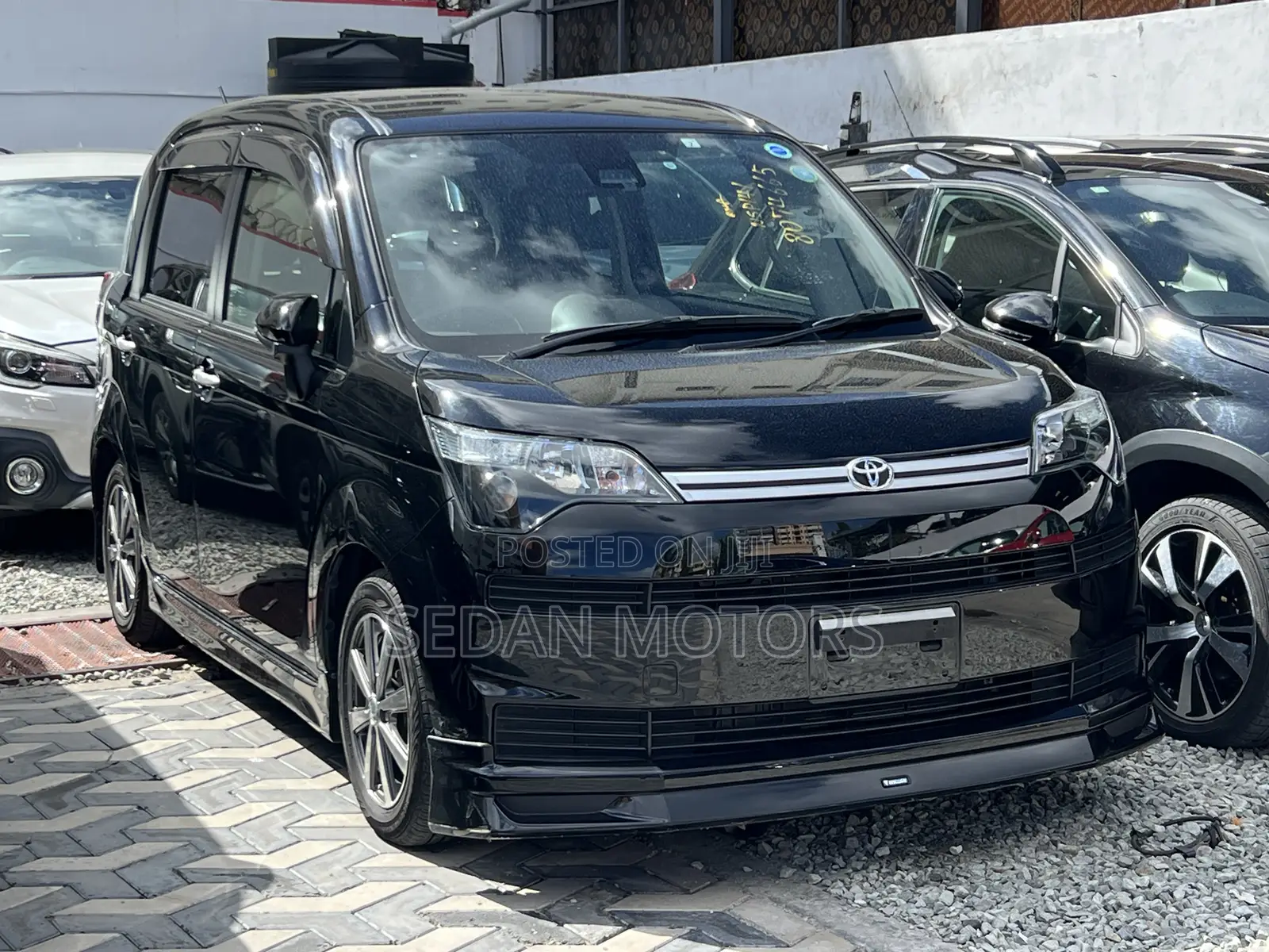 Toyota Spade 2019 Matt Black
