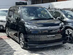 Toyota Spade 2019 Matt Black
