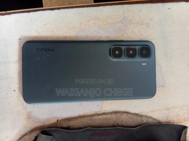 Infinix Hot 60i 256 GB Black - thumbnail 4