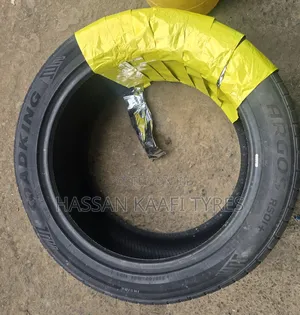 315/40r21 Roadking Tyre
