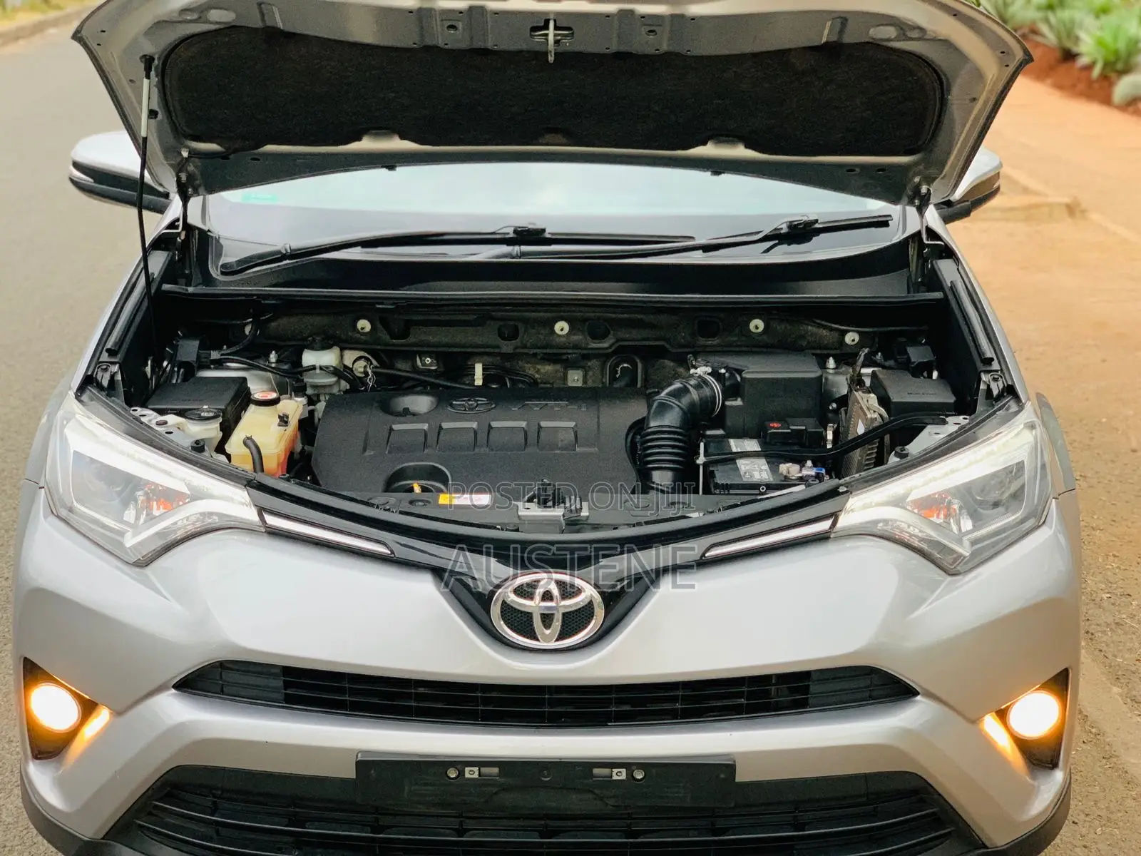 Toyota RAV4 2019 Silver