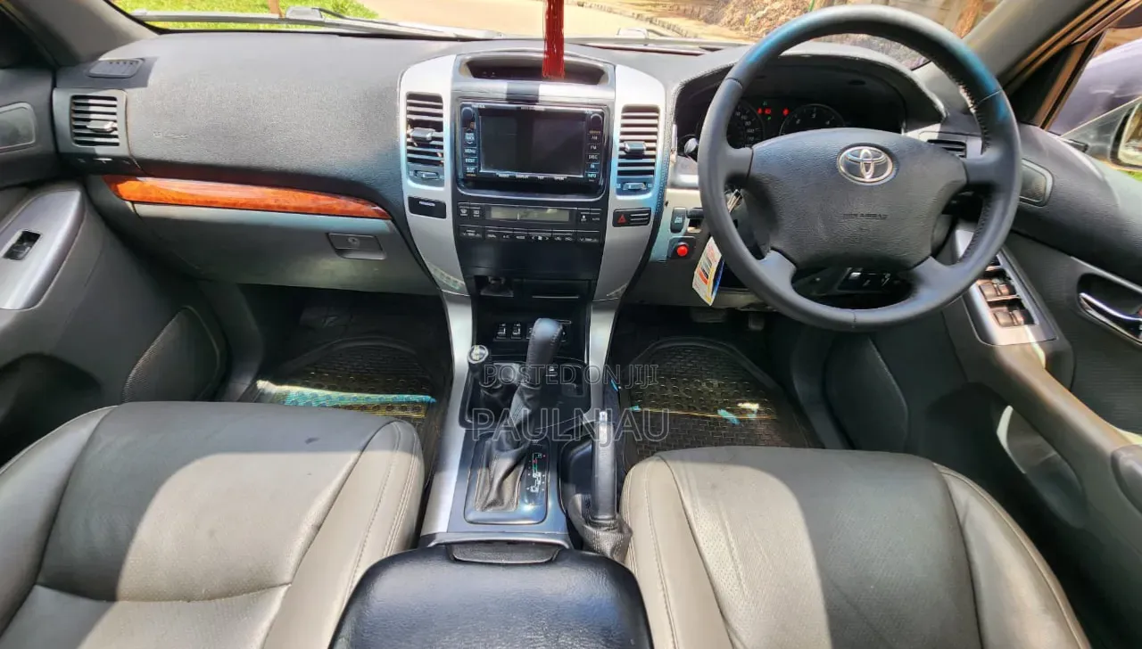 Toyota Land Cruiser Prado 2006