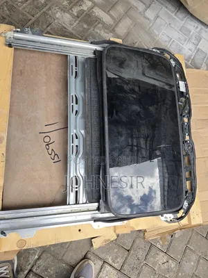 Subaru Sunroof