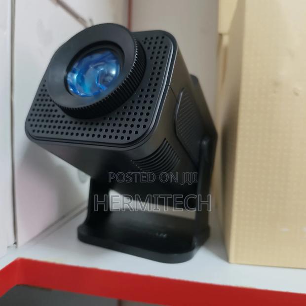 Mini Hy320 Projector Resolution Videos Display 150 Inches Max - thumbnail 2