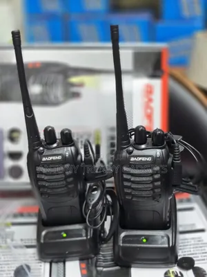 Baofeng Walkie Talkie/ Walkie Talkie