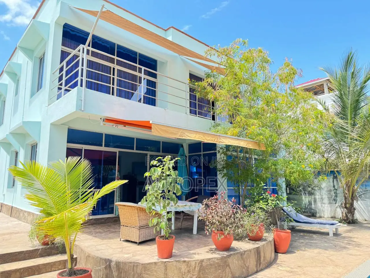 3bdrm Villa in Beach Road, Ukunda for sale
