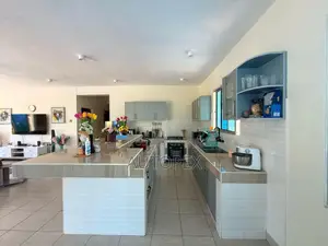 3bdrm Villa in Beach Road, Ukunda for sale