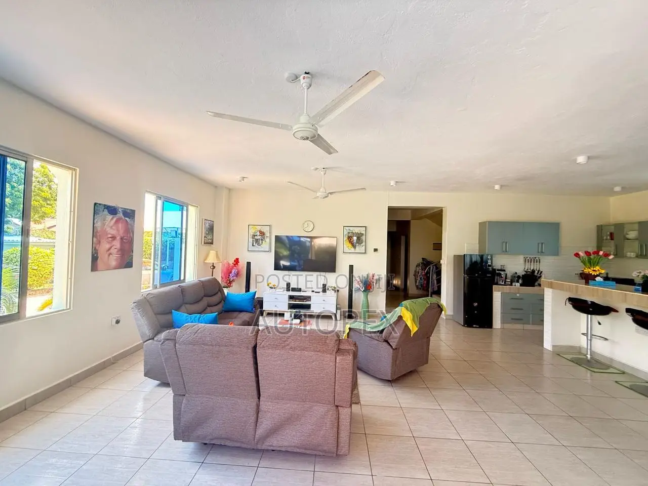 3bdrm Villa in Beach Road, Ukunda for sale