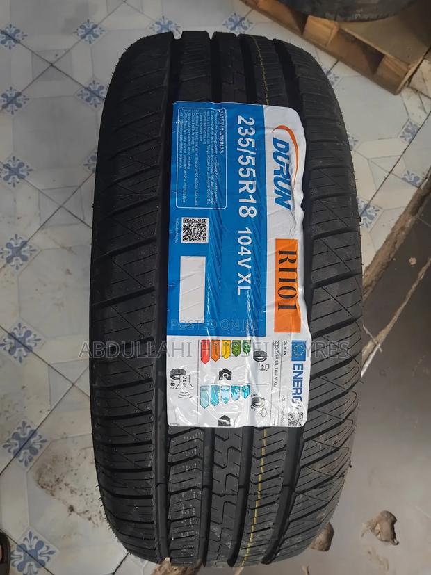 235/55 R18 Durun. 104v