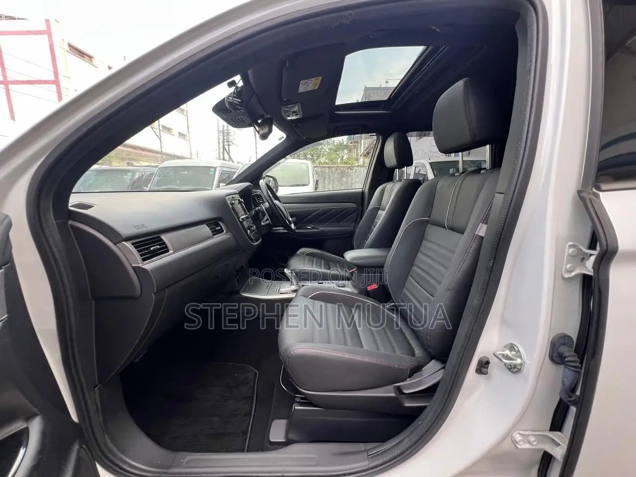 Mitsubishi Outlander 2.0 PHEV AWD 2019 White