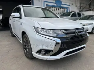 Mitsubishi Outlander 2.0 PHEV AWD 2019 White