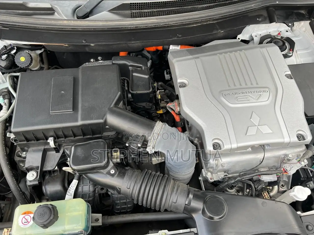 Mitsubishi Outlander 2.0 PHEV AWD 2019 White
