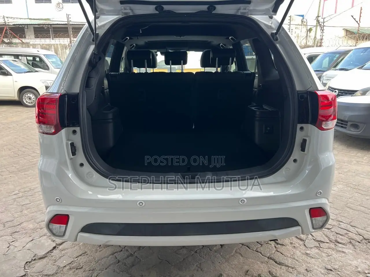 Mitsubishi Outlander 2.0 PHEV AWD 2019 White