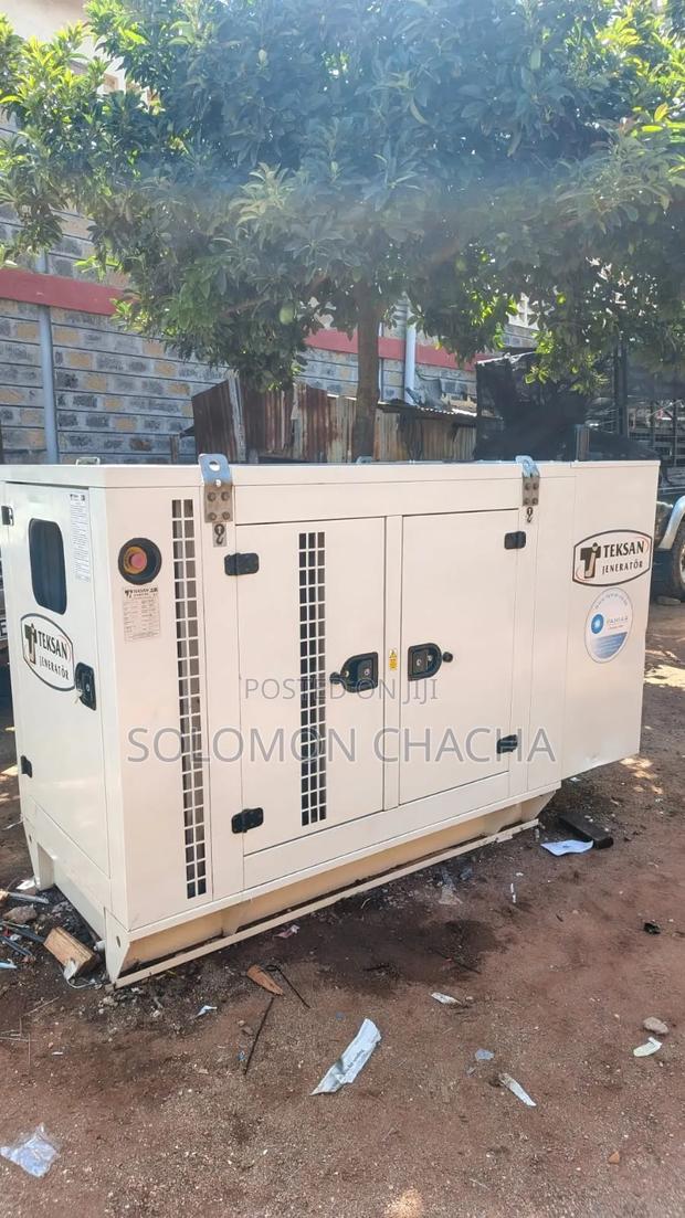Teksan Ex Uk 20kva Slightly Used Water Cooled Generator - thumbnail 2