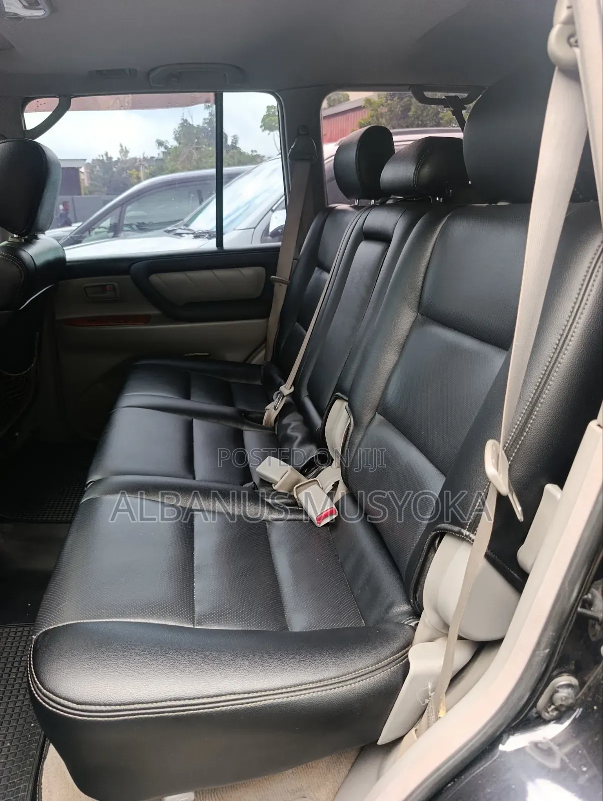 Toyota Land Cruiser 2004 Black