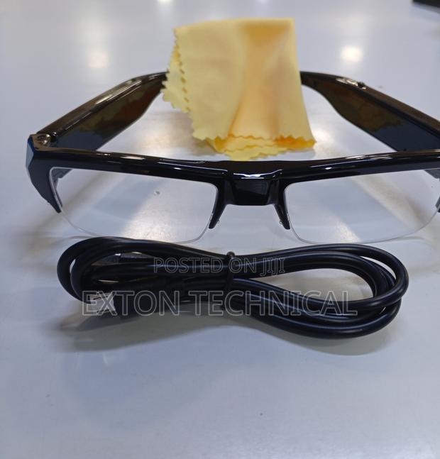 Wearable Spy Camera With Clear Glasses to View ,Full Day View