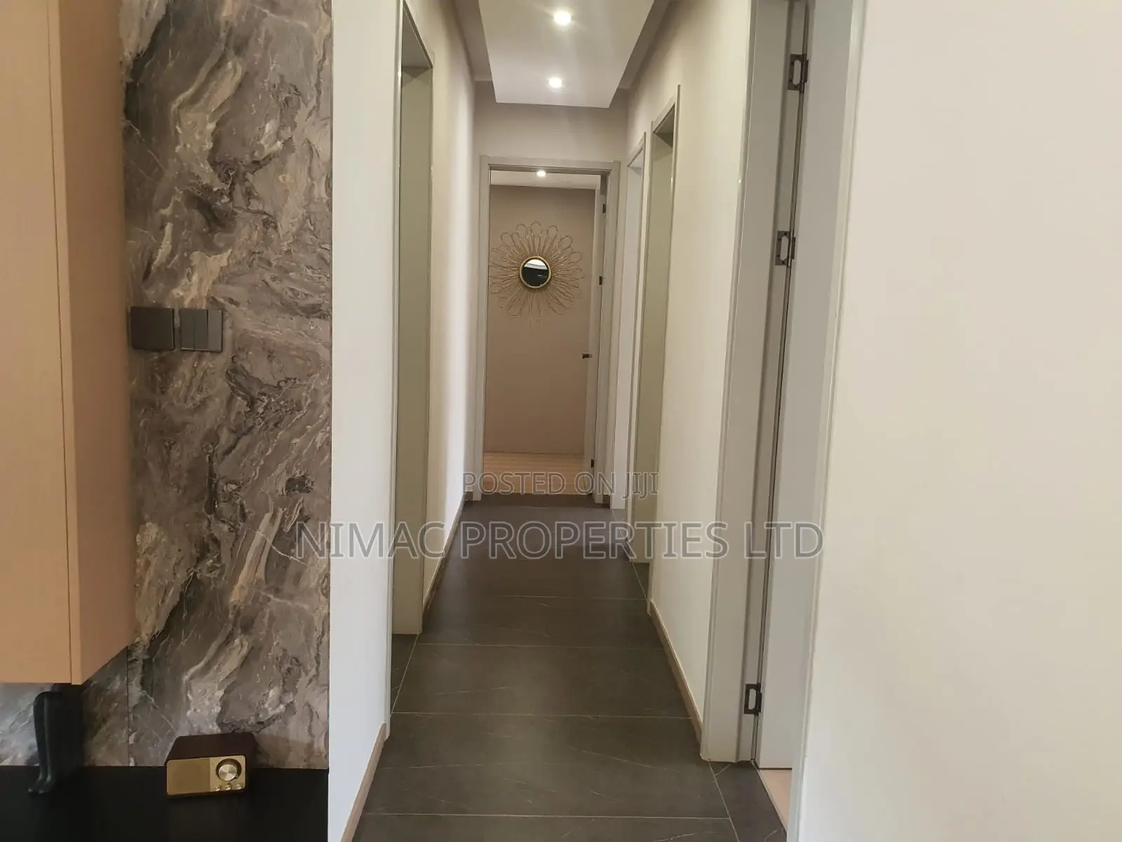 4bdrm Apartment in Raphta Road Area for sale
