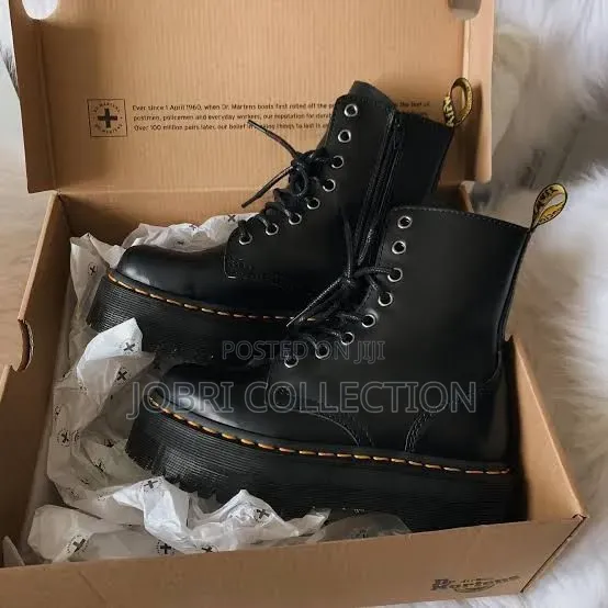 Rick Owens Dr Marten High
Quality Boots