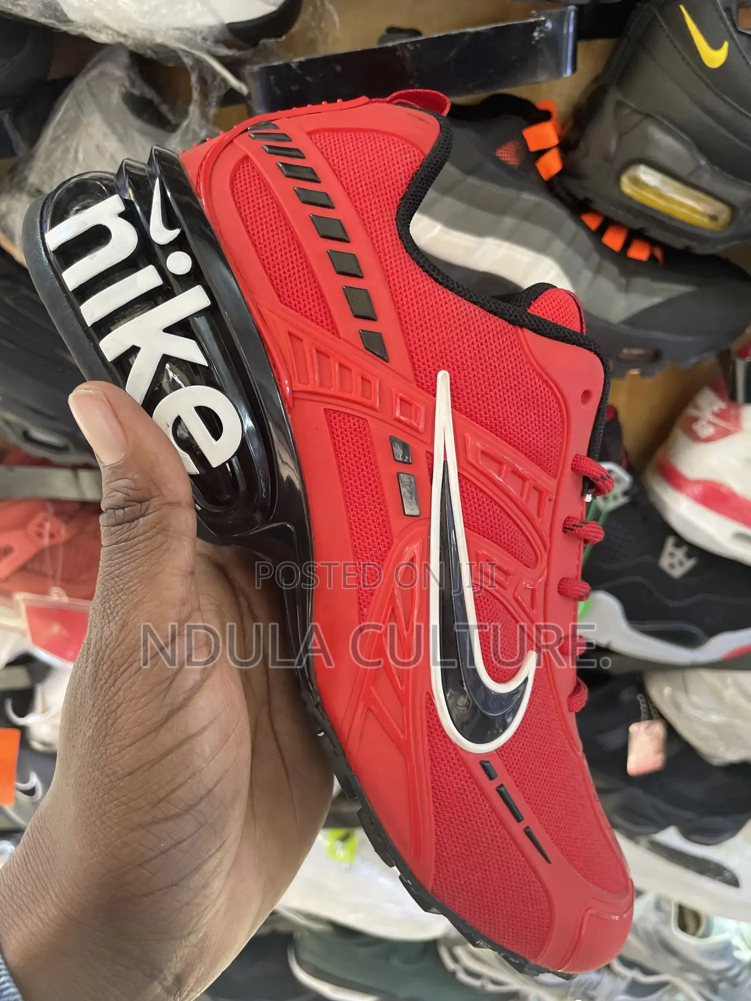 Nike Airmax Initiator