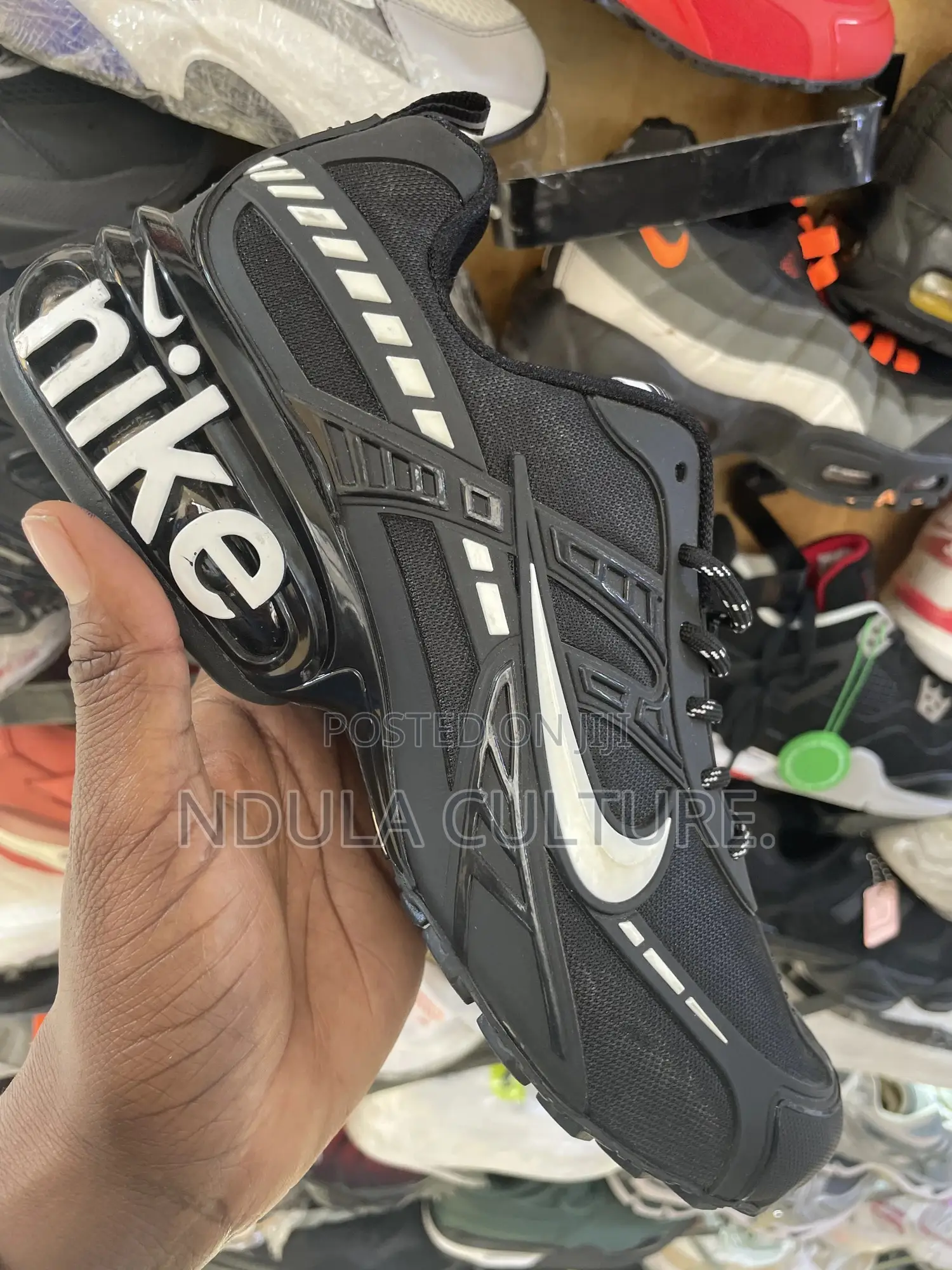 Nike Airmax Initiator
