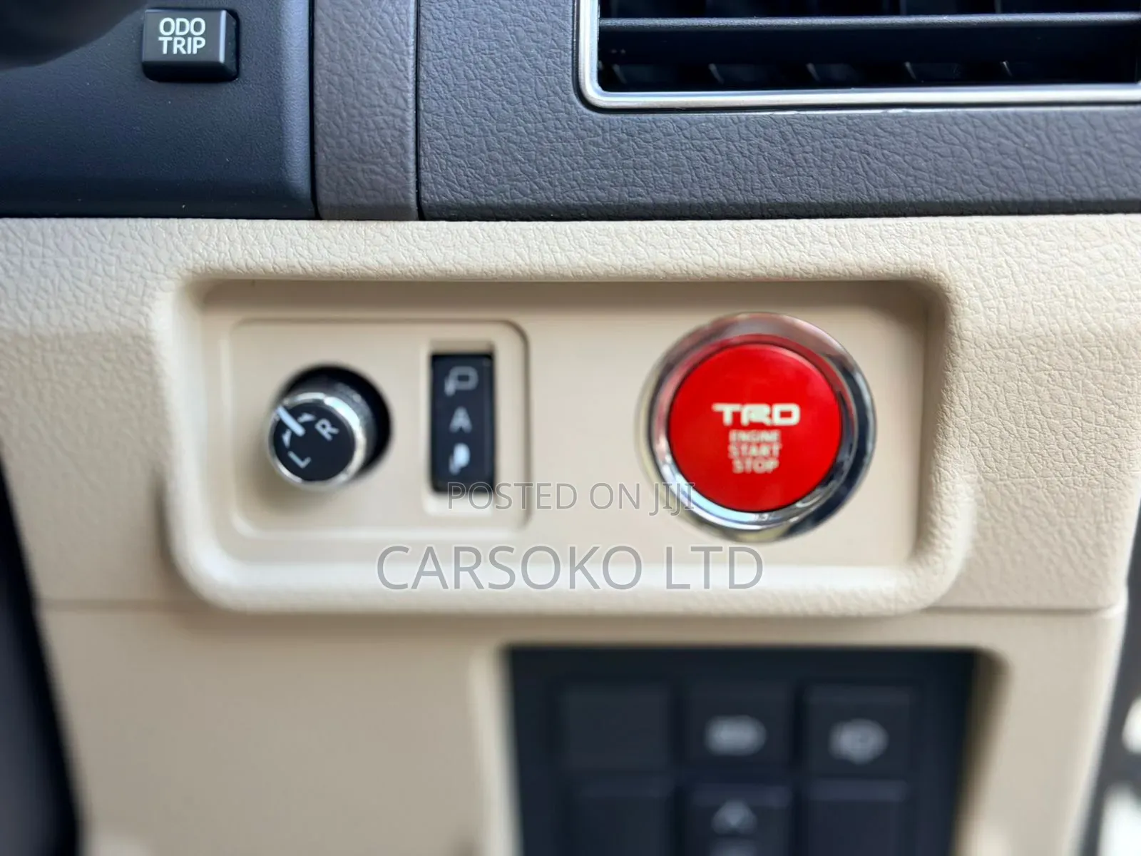 Toyota Land Cruiser Prado 2.7 2019 White