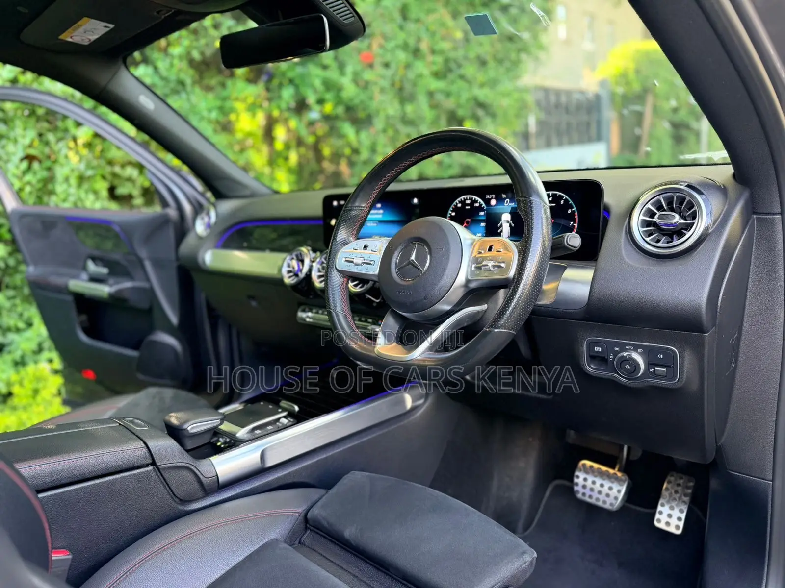 Mercedes-Benz GLB-Class GLB 200 2021 Gray