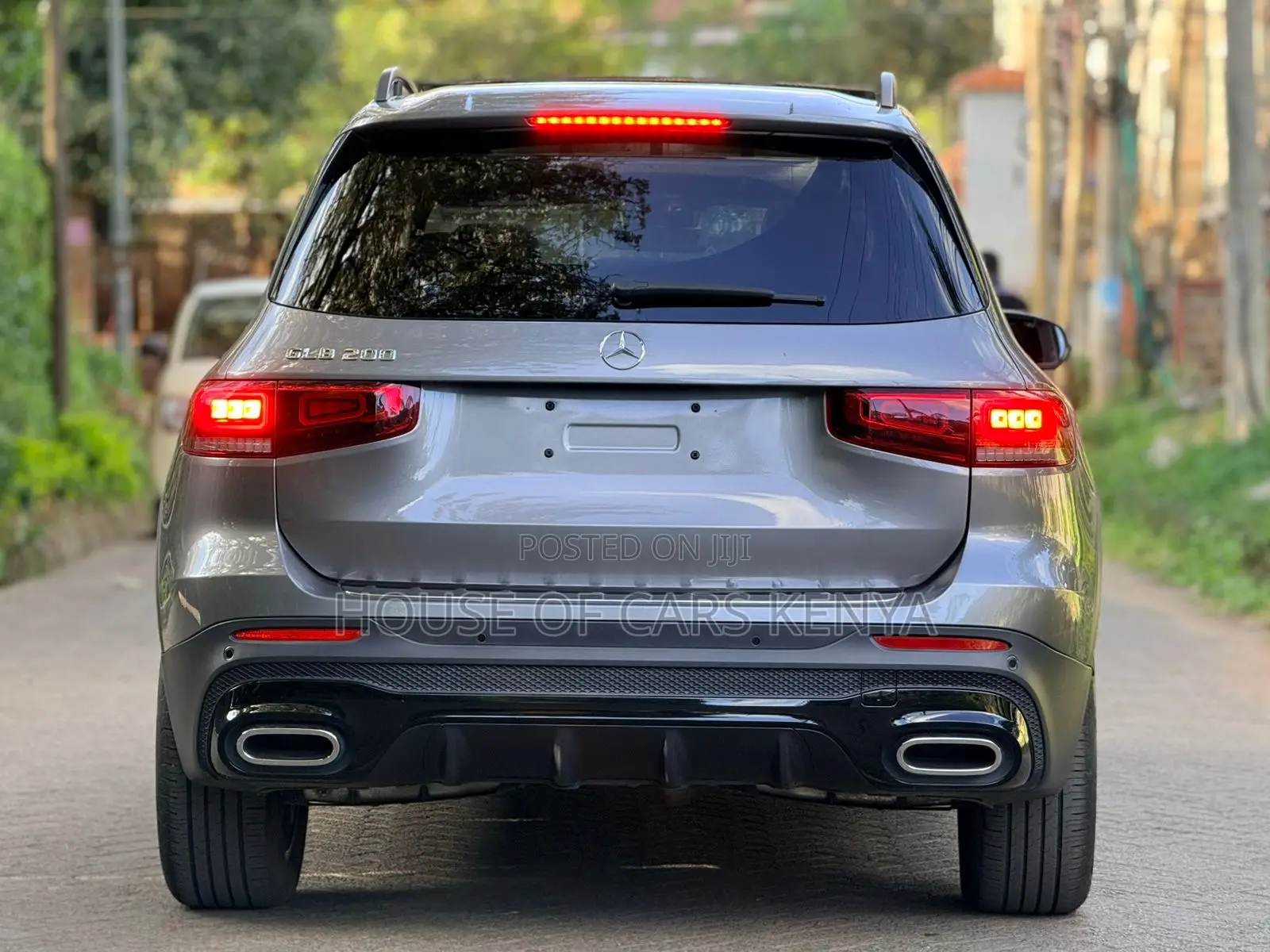 Mercedes-Benz GLB-Class GLB 200 2021 Gray