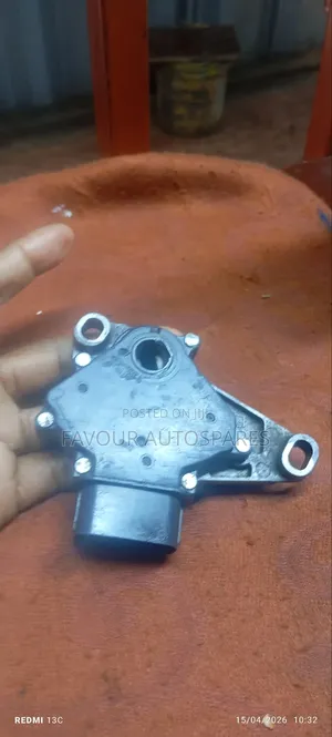 Gear Selector for Toyota Yaris, Belta,Alloin,Rlrav 4,Corolla