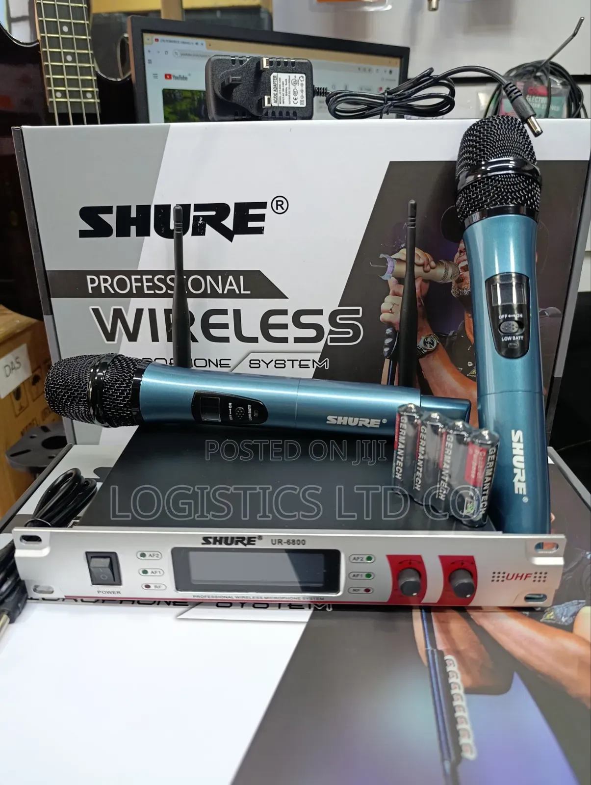 Shure Ur-6800 Professional Wireless Microphone
