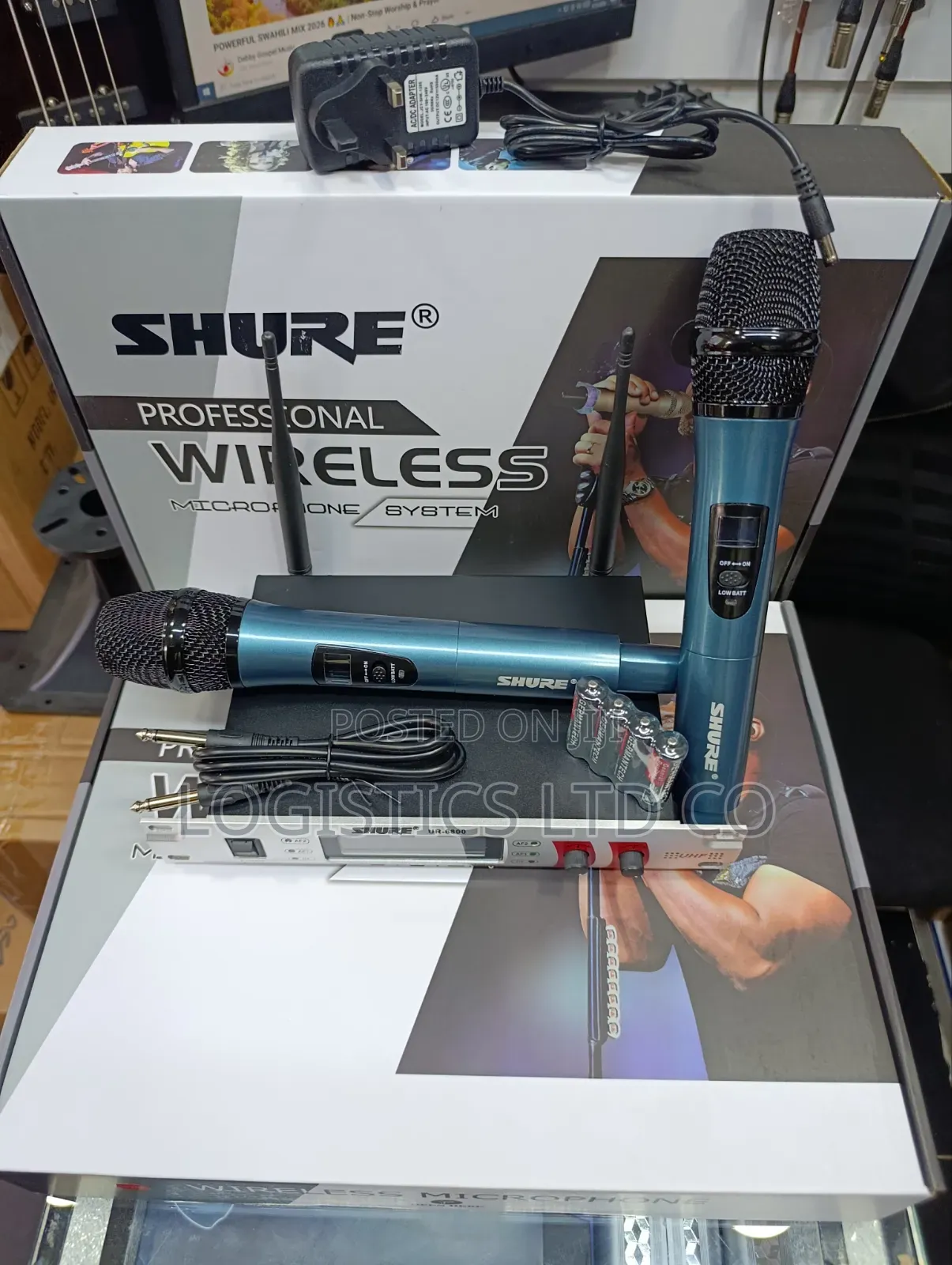 Shure Ur-6800 Professional Wireless Microphone