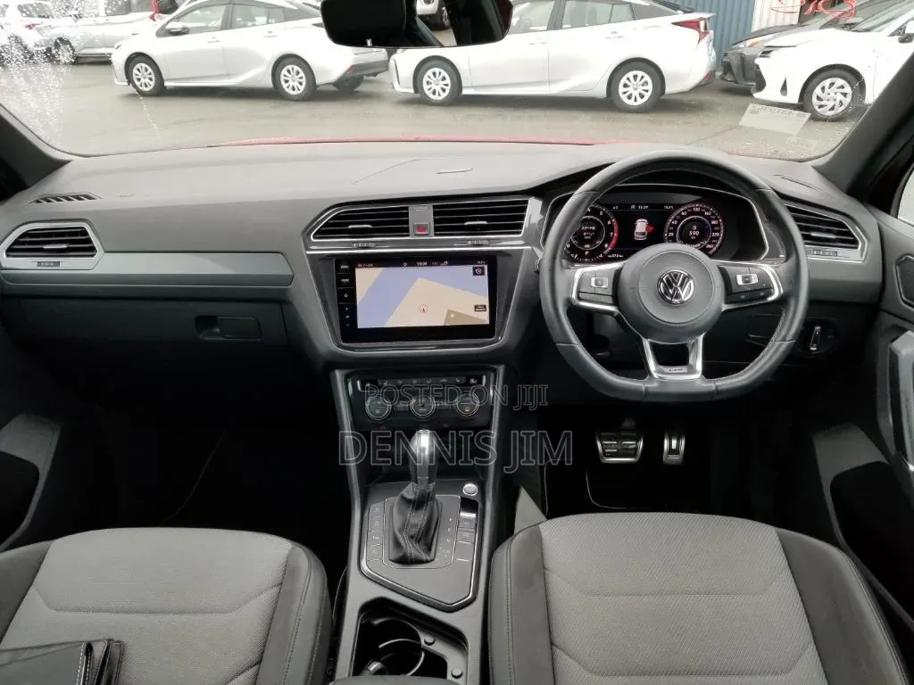 Volkswagen Tiguan 2018 Red
