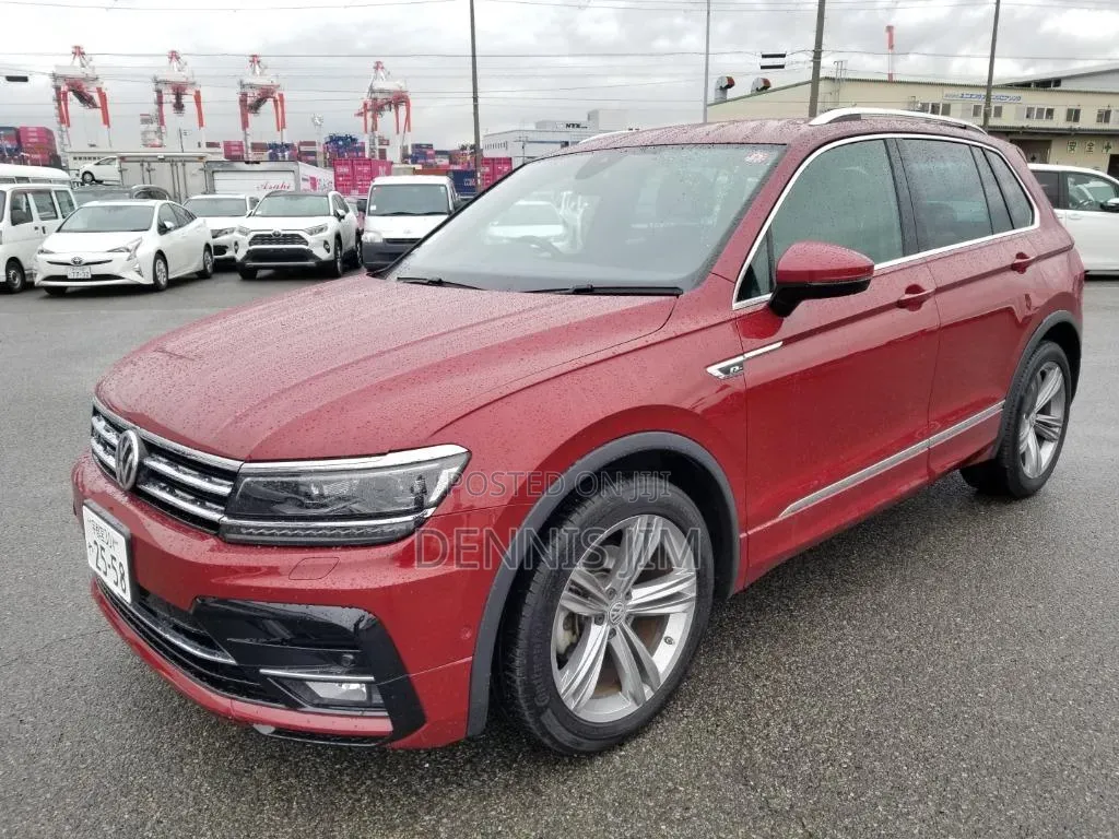 Volkswagen Tiguan 2018 Red