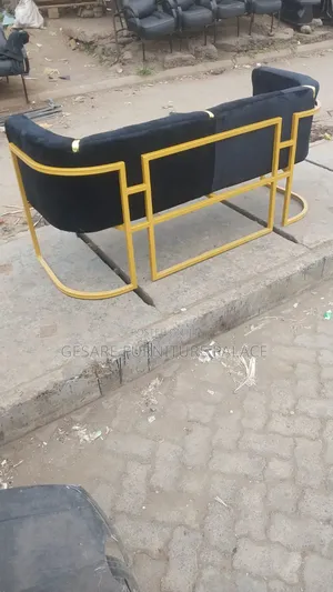 Executive Waiting Chair at Spa Shop