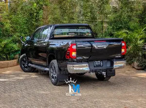 Toyota Hilux Revo Double Cab Deisel 2.4 AWD 2021 Black
