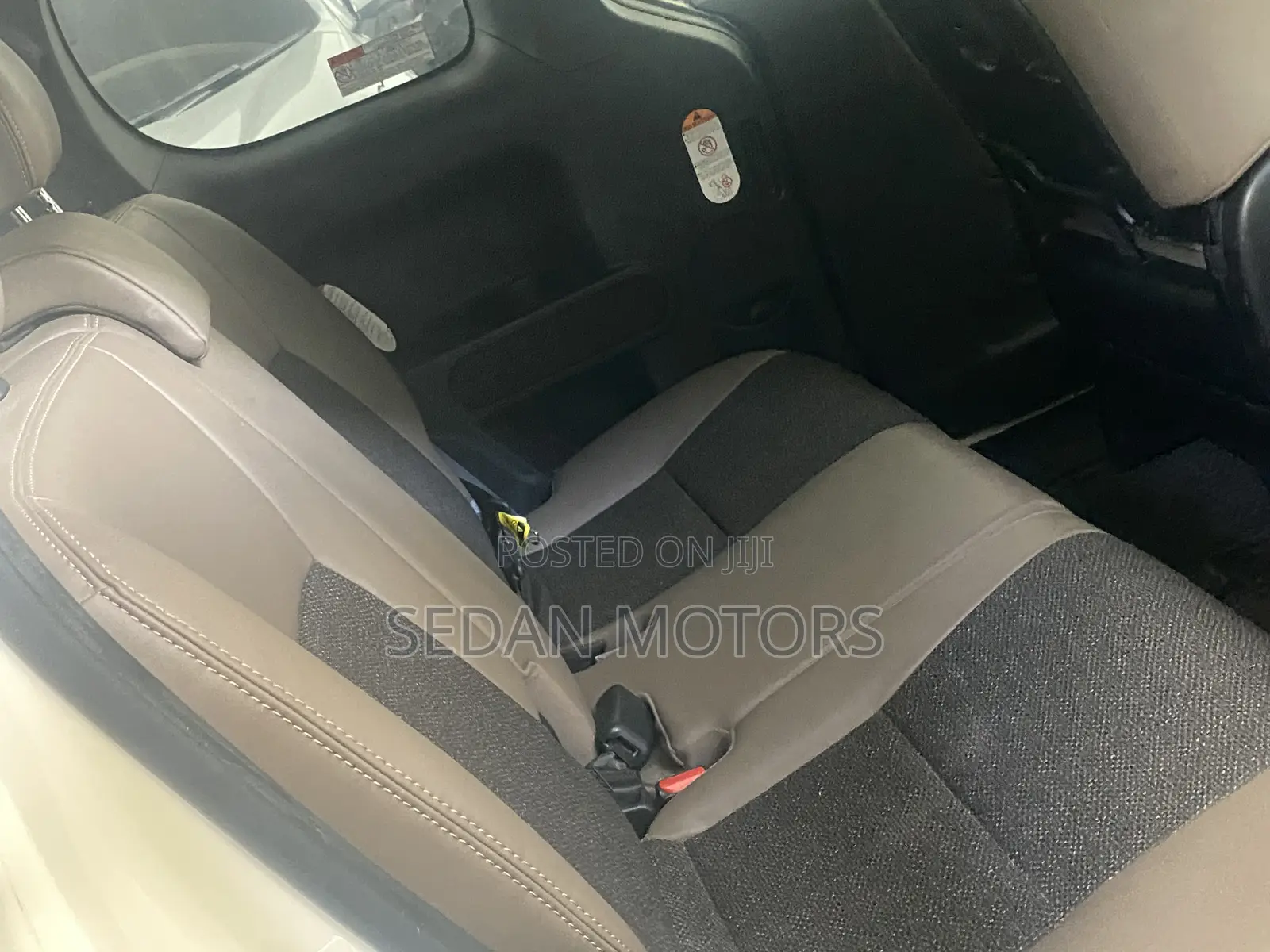 Toyota Porte 2019 Beige