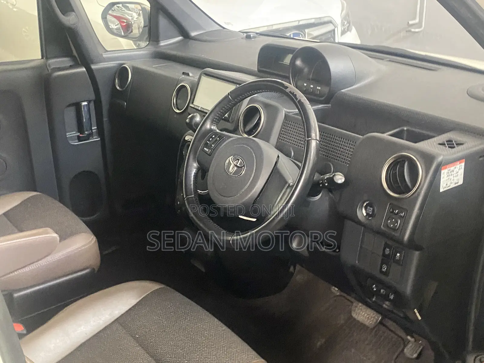 Toyota Porte 2019 Beige