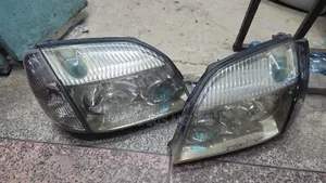 X-trail Nt30 Headlights