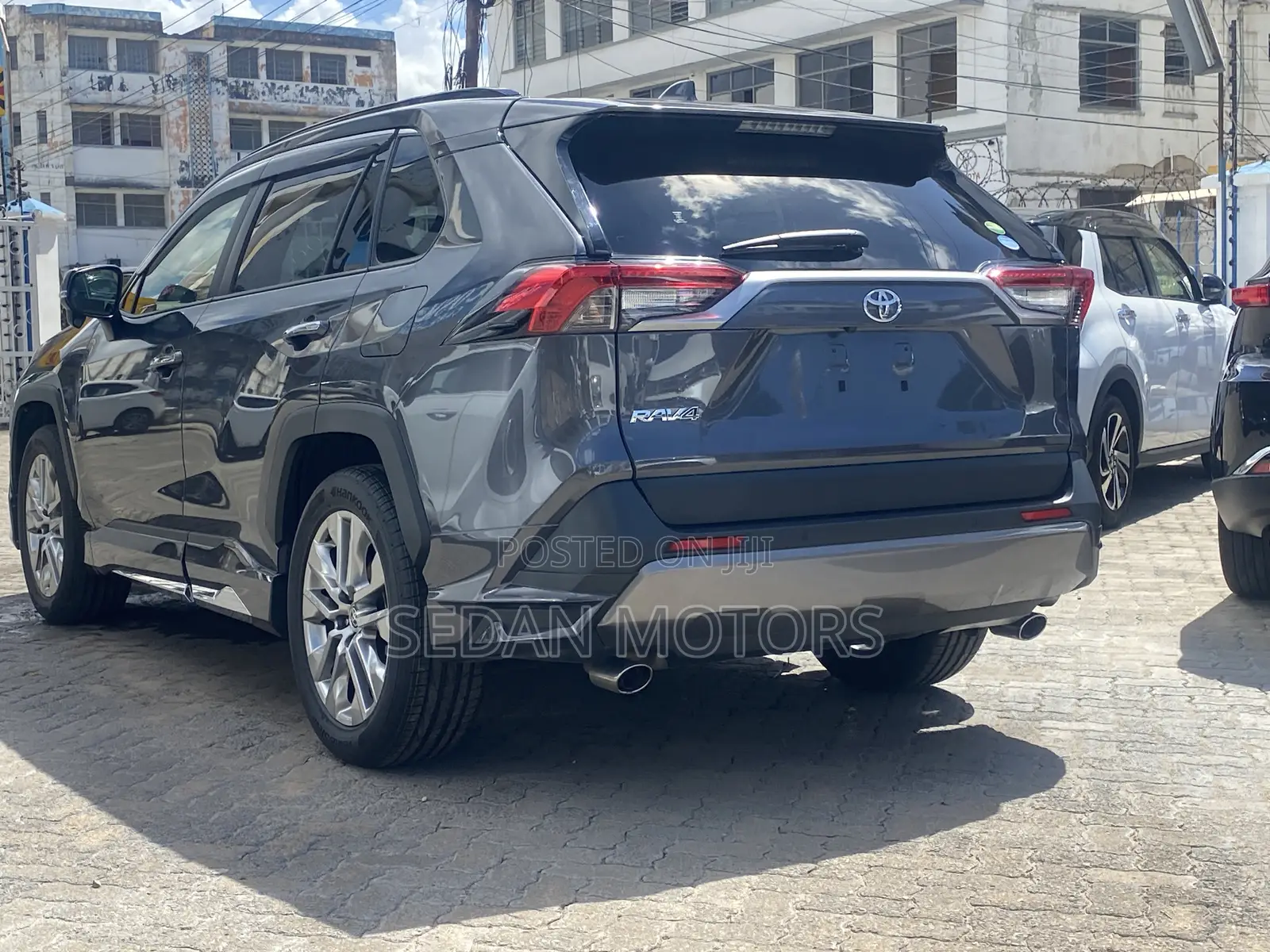 Toyota RAV4 2020 Gray