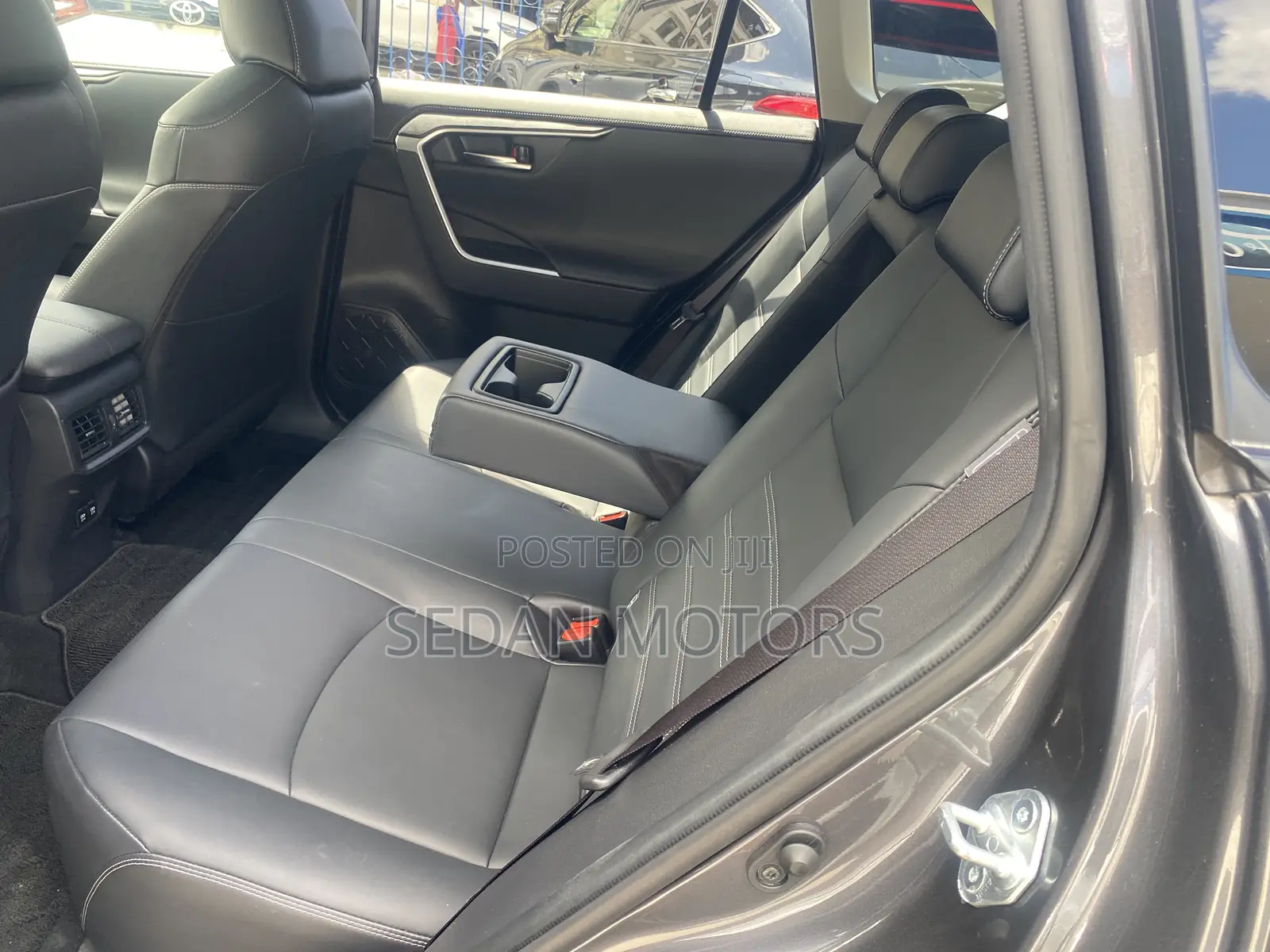 Toyota RAV4 2020 Gray