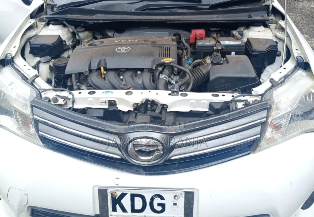 Toyota Axio 2017 White