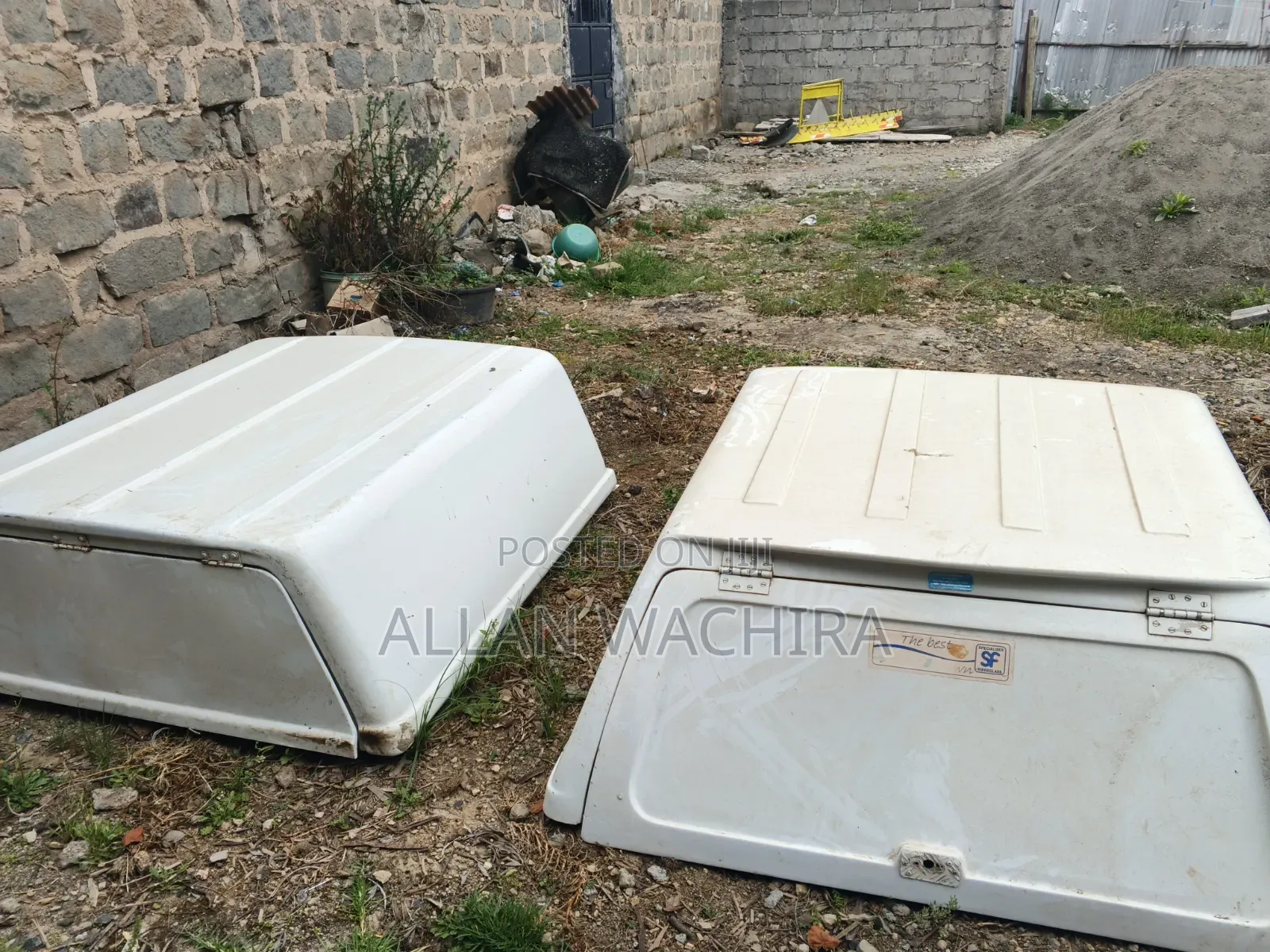 Hilux Mitsubishi Truck Canopy (Double Cab.)