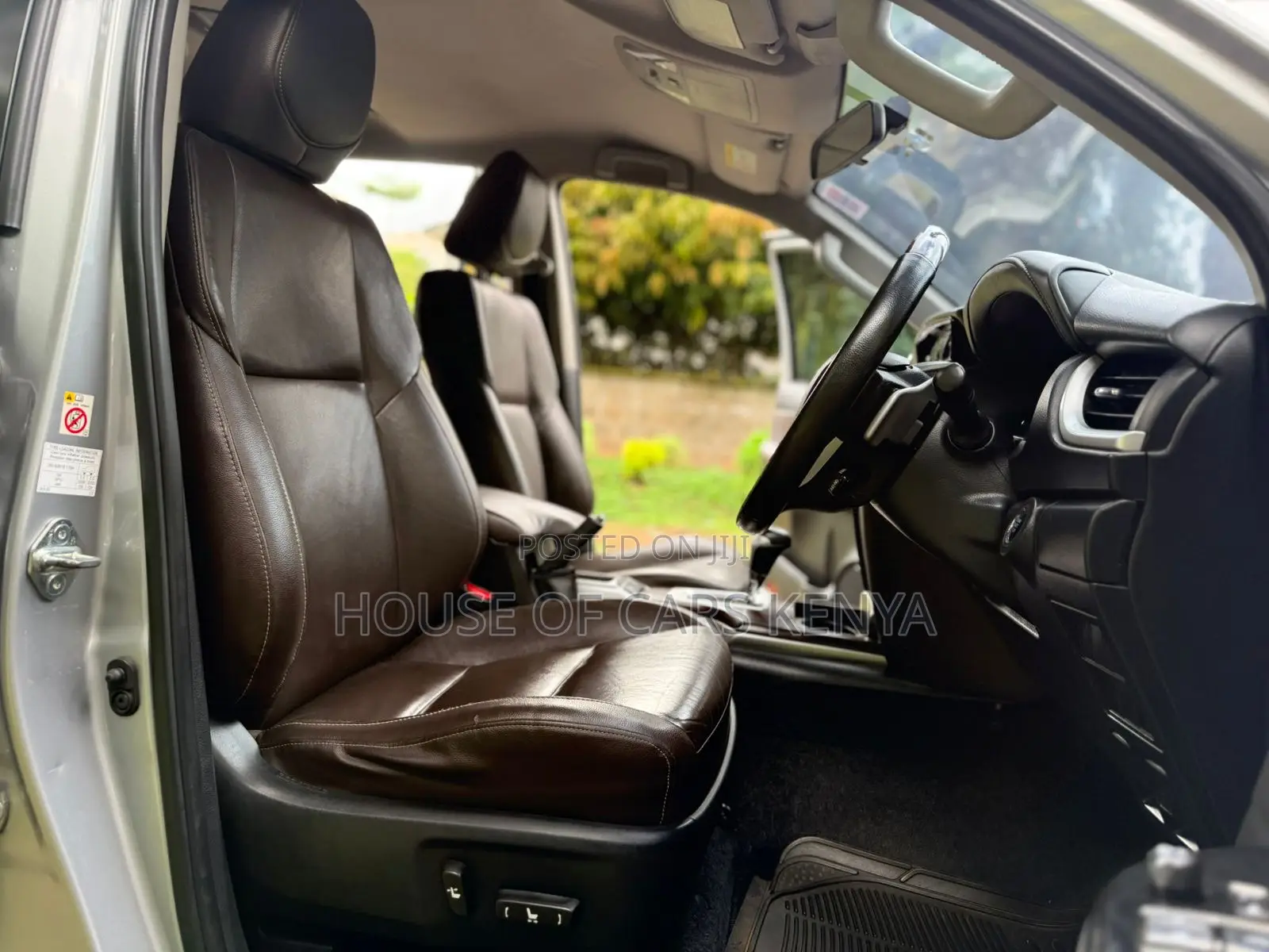 Toyota Fortuner 2017 Silver